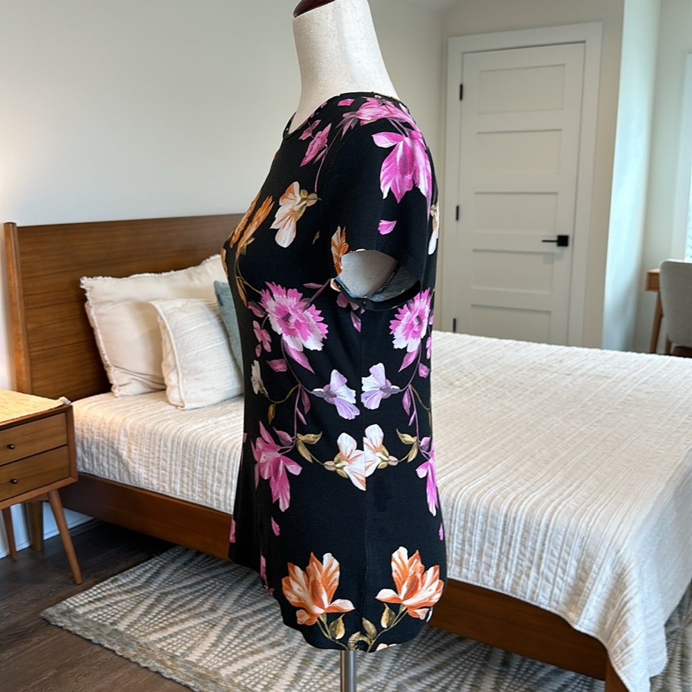 Ted Baker London Black Floral Tee Shirt - Picture 5 of 7